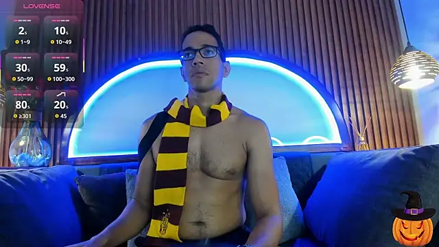 Snapshot of JacobDraven chatting on 10.18.25 JacobDraven online show from 10.18.25