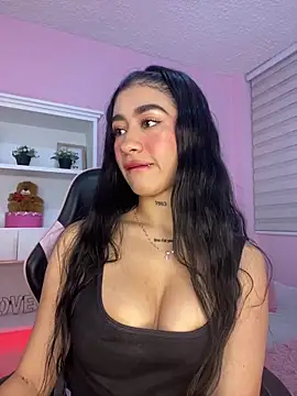 Snapshot of camila1_torres_ chatting on 05.11.26 camila1 torres online show from 05.11.26