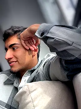 tomy hot20 online show from 12.02.25