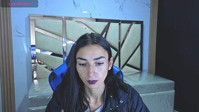 Snapshot of Maily_a_ chatting on 03.13.26 Maily a online show from 03.13.26