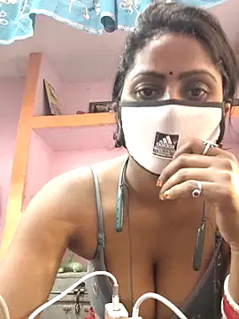 Jasmine Januja online show from 11.06.25