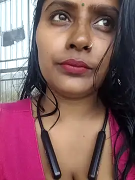 Snapshot of Jasmine_Januja chatting on 02.06.26 Jasmine Januja online show from 02.06.26