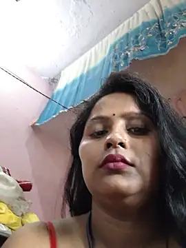 Jasmine Januja online show from 06.08.26