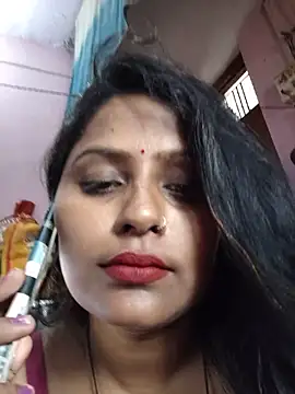 Jasmine Januja online show from 06.19.26