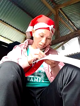 donna-bae online show from 10.24.25