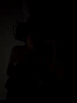 MaiHoang2k online show from 10.25.25