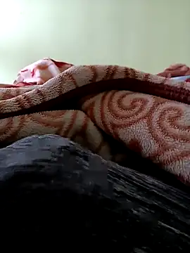 Snapshot of romero115 chatting on 09.17.25 romero115 online show from 09.17.25