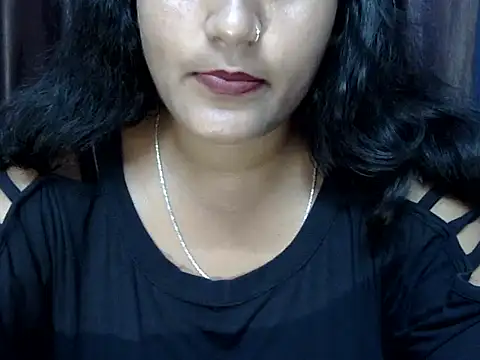 Snapshot of SURBHI_98 chatting on 09.22.25 SURBHI 98 online show from 09.22.25