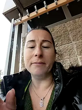 bichota85 online show from 11.20.25