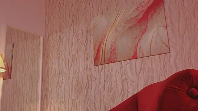 Snapshot of Sweet_Lya09 chatting on 09.19.25 Sweet Lya09 online show from 09.19.25