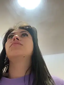 Snapshot of Sweet_Lya09 chatting on 10.03.25 Sweet Lya09 online show from 10.03.25