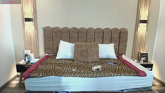 Snapshot of Sasharosee2 chatting on 09.21.25 Sasharosee2 online show from 09.21.25