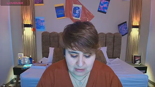 Snapshot of Sasharosee2 chatting on 10.02.25 Sasharosee2 online show from 10.02.25