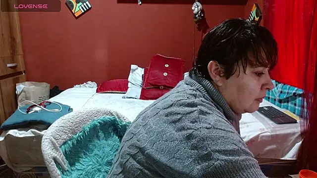 Sasharosee2 online show from 11.28.25