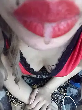 Snapshot of shahinaz-123 chatting on 01.18.26 shahinaz-123 online show from 01.18.26