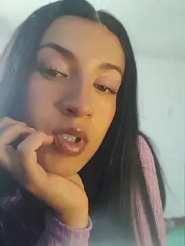 Snapshot of gabii_hardy chatting on 04.21.26 gabii hardy online show from 04.21.26