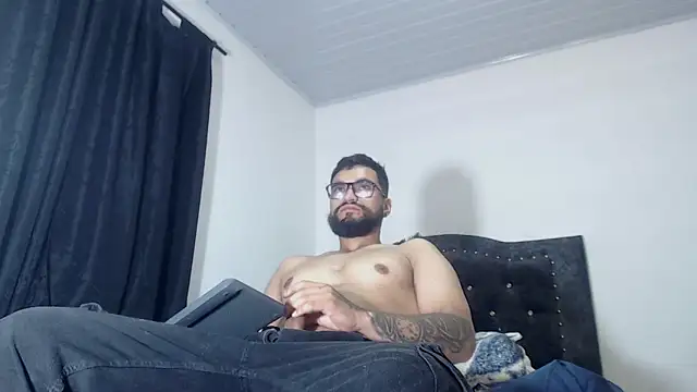 Chrys harris77 online show from 03.09.26