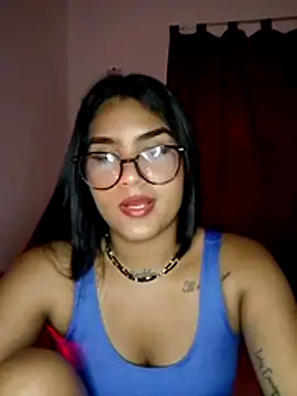 Renata Zoe online show from 11.13.25