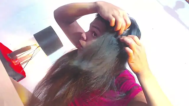 Snapshot of kynthy_bitchy chatting on 12.04.25 kynthy bitchy online show from 12.04.25