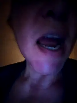 Lunita86 online show from 11.05.25