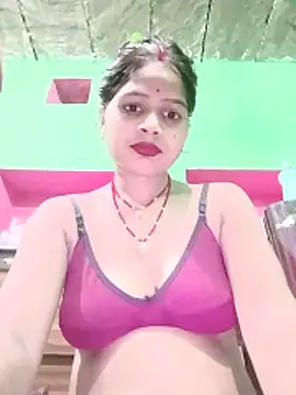 Snapshot of Hott_cutgirl chatting on 06.22.26 Hott cutgirl online show from 06.22.26