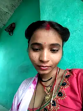 Snapshot of R_Roshni chatting on 10.16.25 R Roshni online show from 10.16.25