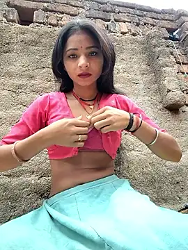 Snapshot of R_Roshni chatting on 02.19.26 R Roshni online show from 02.19.26