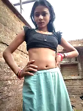 Snapshot of R_Roshni chatting on 04.14.26 R Roshni online show from 04.14.26