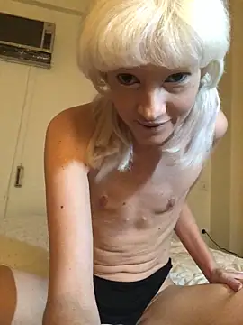 Snapshot of juliaoneandonly chatting on 09.23.25 juliaoneandonly online show from 09.23.25