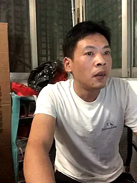 Snapshot of pualldu chatting on 10.29.25 pualldu online show from 10.29.25