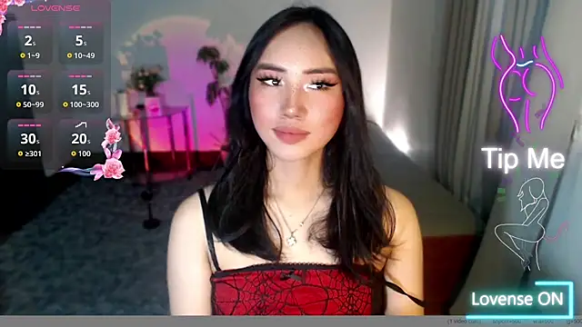 Divine Goddesss online show from 11.05.25