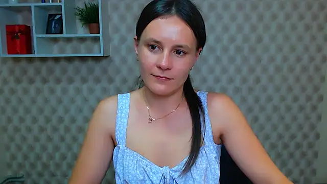 EvelinaMiss  online show from 10.15.25