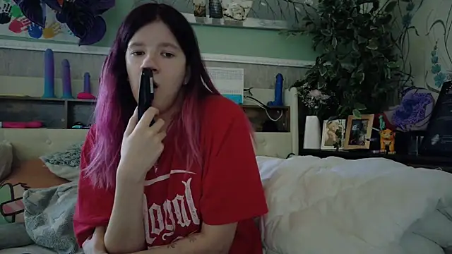 Hot SkinnyGirl online show from 04.25.26