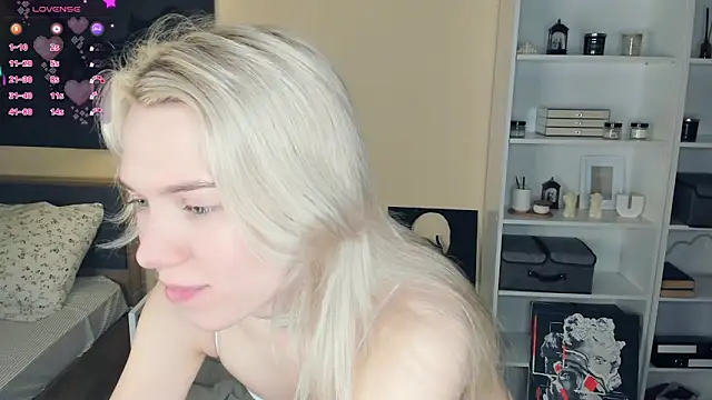 DianeHonnette online show from 12.05.25