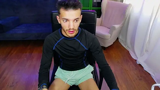 DominicValente online show from 10.21.25