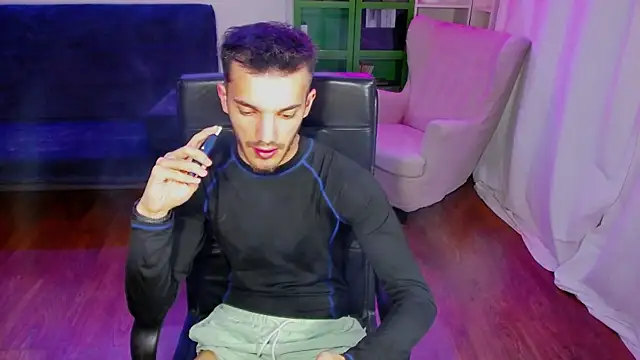 DominicValente online show from 10.22.25