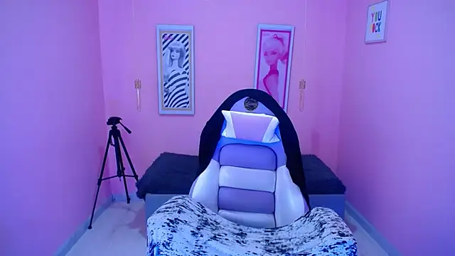 Bunny poison online show from 11.30.25