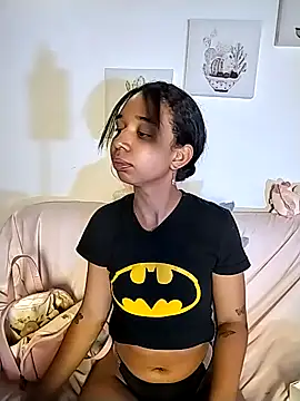 Suzanelee1 online show from 10.15.25