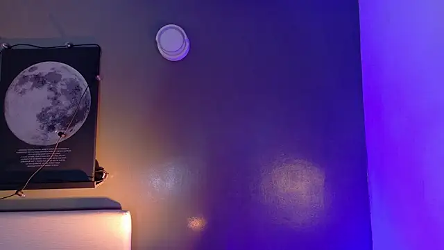 KeendraFox  online show from 11.29.25