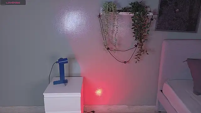 KeendraFox  online show from 02.18.26