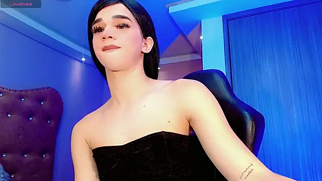 Sophia Stonee online show from 09.28.25