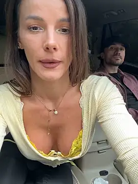 Snapshot of fit_vic chatting on 09.26.25 fit vic online show from 09.26.25