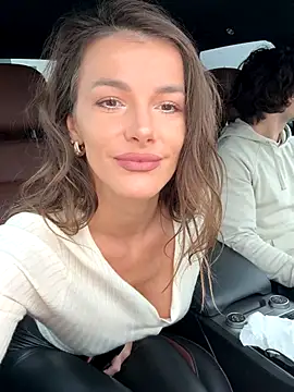 Snapshot of fit_vic chatting on 11.02.25 fit vic online show from 11.02.25