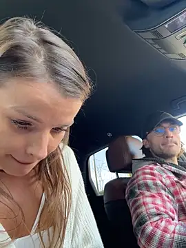 Snapshot of fit_vic chatting on 11.05.25 fit vic online show from 11.05.25