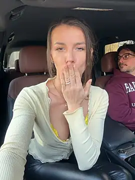 Snapshot of fit_vic chatting on 02.13.26 fit vic online show from 02.13.26