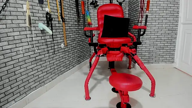 Snapshot of BDSM_MEDUZA chatting on 12.22.25 BDSM MEDUZA online show from 12.22.25