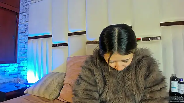 Snapshot of ANLLELOAndANGELA chatting on 04.19.26 ANLLELOAndANGELA online show from 04.19.26