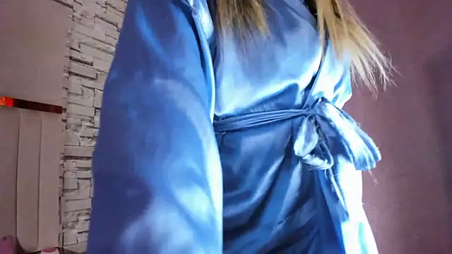 Snapshot of ANLLELOAndANGELA chatting on 05.17.26 ANLLELOAndANGELA online show from 05.17.26