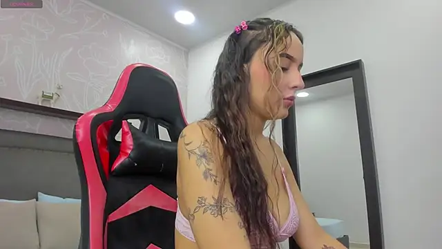 charlotte rousee online show from 09.27.25