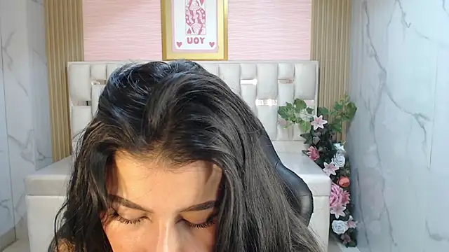 helena1 s online show from 10.16.25